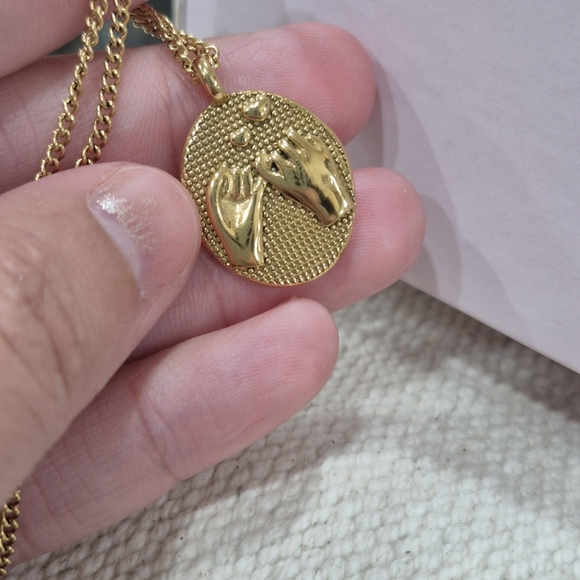 18k GP Necklace - Picture 4 of 5